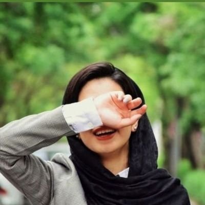 زاده ماه حملم و بربادصبا🇮🇷 بیست واندی ساله🏳 سیاست زده👩🎓👨🎓از دیار شیعیان چهل ستون❤دوست دارم #جهان_سومی نباشیم