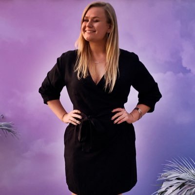 VictoriaSneden's profile picture. she doesn’t even go here