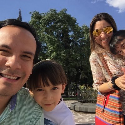 Moving businesses into the future using data science! Dad, husband, and Digital Architect at @Microsoft