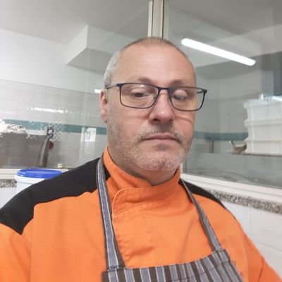 sono uno chef di cucina a tt gli effetti ...amo il mio lavoro😍