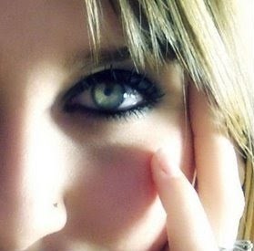 Suzan_Lana's profile picture. 