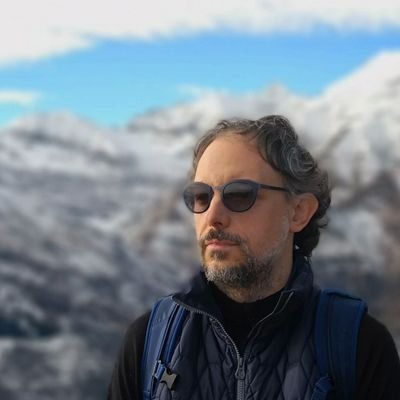 enricob's profile picture. Un digitale vintage, golfista da virgola e cestista sugli spalti. Mi occupo di eventi e formazione per la splendida realtà di Synesthesia