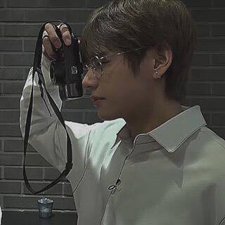 hiyu_v's profile picture. 04line