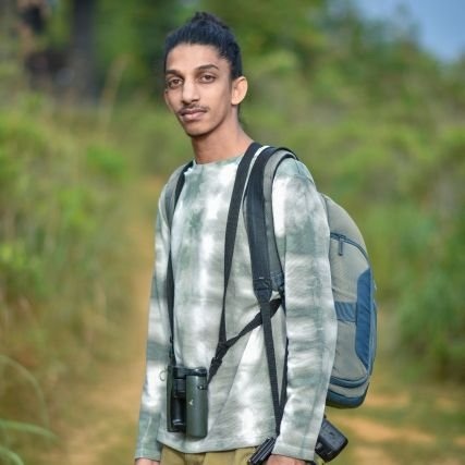 I am specialist all-round naturalist who is  passionate about the conservation of Sri Lanka’s terrestrial mammals, birds, butterflies and whales.