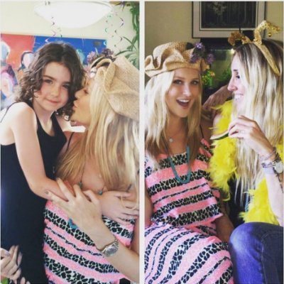 Melanie17677742's profile picture. 