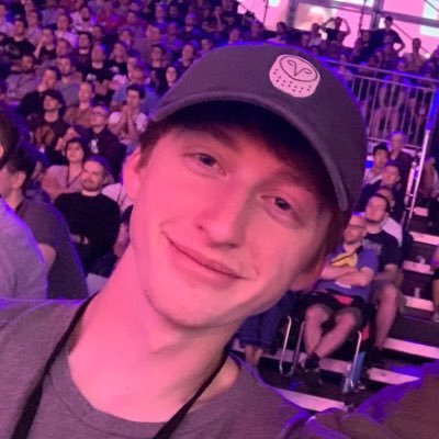 Staff Software Engineer at Coinbase. Focused on react native performance