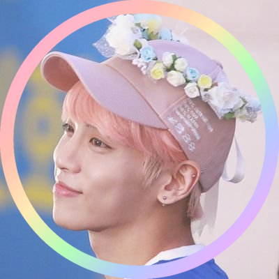 enbyblob's profile picture. 🥺🌻🧸 aroace gendervoid bun 🐰♫ 29 🌈💕🍓