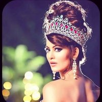 URVASHI RAUTELA 🇮🇳 Actor (FAN 👩)(@UrvashiRautelaM) 's Twitter Profileg