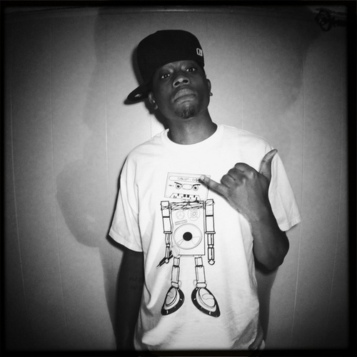 MoetMaine's profile picture. Music, money and a good time. The names Moet Maine but you can call me Mainsky's