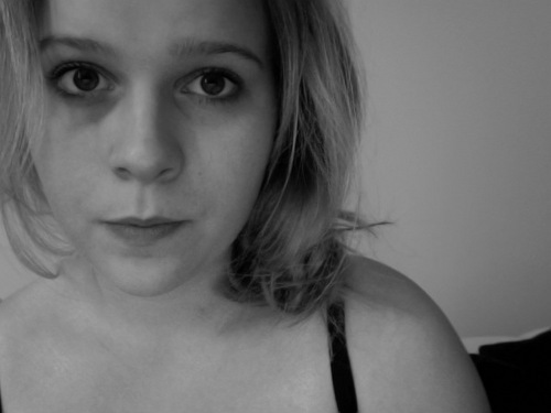 DCInternette's profile picture. Intern, Journalism Student, Francophile, Fashionista, Bibliophile