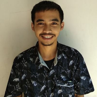 Tidak ada jaminan kesuksesan, namun tidak berani mencoba adalah jaminan kegagalan !