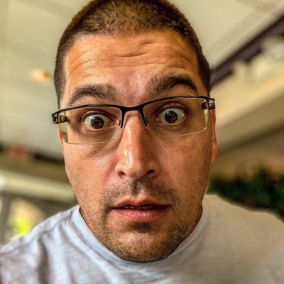 Husband. Citizen. Veteran. Loves rottweilers. Ultra marathon runner. #ChiselSmith #CoffeeConMREO #QkiPanKK