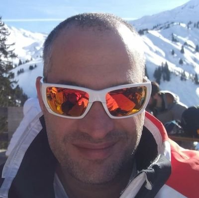 rotemfo's profile picture. Skier, Father, Techie (not necessarily in this order)