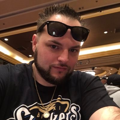 Poker Pro, 2017 WPTdeepstacks Player of the year, and huge fan of the Vegas Golden Knights 🏒 🚨
