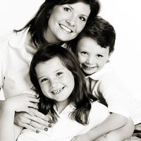 Jennifer Elmore - @jenelmorePC Twitter Profile Photo