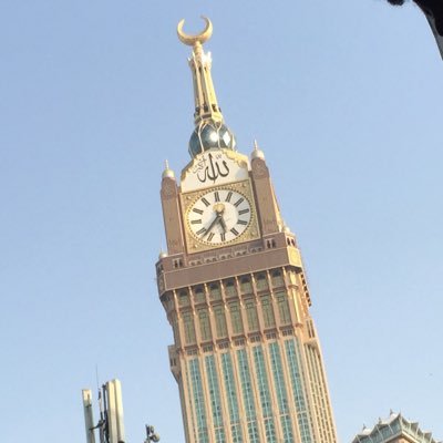 السلام عليكم ورحمه الله وبركاته.. أستغفر الله واتوب اليه لي ولوالدي وللمسلمين والمسلمات والمؤمنين والمؤمنات الاحياء والاموات