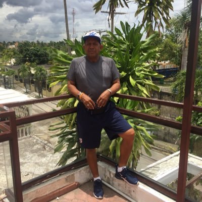 almonteleonida1's profile picture. 