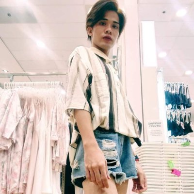 Magpapahinga lang , Pero wag susuko 😍