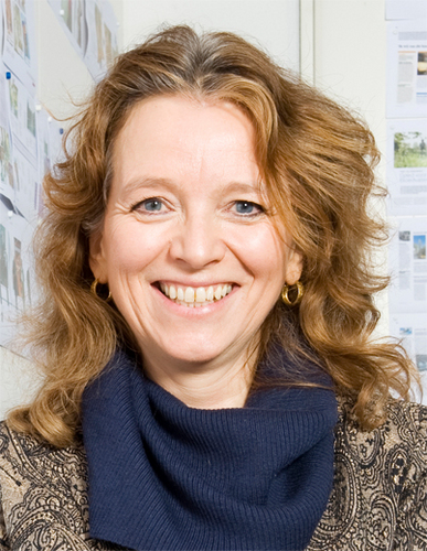 Netty Arriëns is co-founder of Fier Media. If no one ever asked WHY, where would we be?