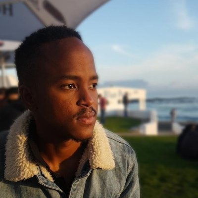 Author | Entrepreneur | Software Engineer | Director of @EswatiniExpress 📈 | Engineering at @intercom👨🏽💻 | Author of Philosophical Suicide ✍🏼📒