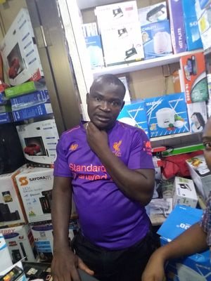 Baguma55298987's profile picture. am here bse  of him