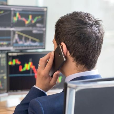 Master a handful of setups and wait like a sniper to execute your trade. Quality over quantity, always!