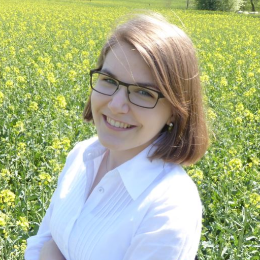 PostDoc @UniCologne 𝐩𝐥𝐚𝐧𝐭 𝐠𝐞𝐧𝐞𝐭𝐢𝐜𝐬 & 𝐠𝐞𝐧𝐨𝐦𝐢𝐜𝐬, bioinformatics, crops 🌱 plant pigments #firstgen #STEM