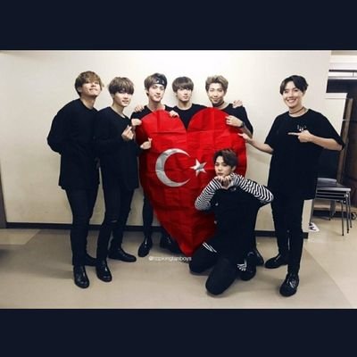 zdenGk3's profile picture. BTS🖤💜