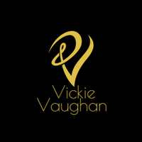 VickieVaughan(@VickieVErotica) 's Twitter Profile Photo