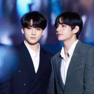 Tae_Su😈Cam army🇰🇭❤️Help follow me plz I need100 followers for vote 😢❤️
