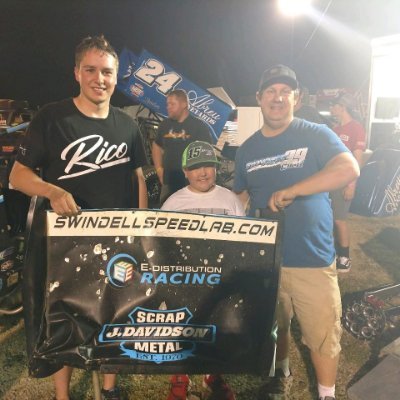 Sprint car fan enjoys making memories with wife Mandy and son Cliff at dirt tracks