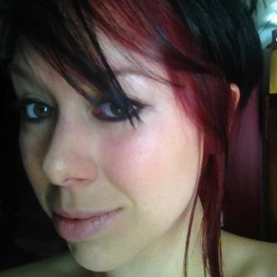 #illustrator & #artist, lover of #syfy, #fantasy, #horror and all things inbetween. Bring on the #strange and the wonderful in this life.