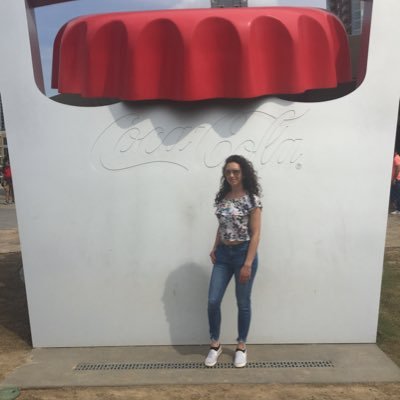 LauraCa0293's profile picture. 