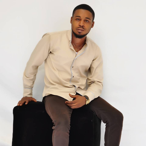 chimkwumnazu's profile picture. I'm passionate about the survival of human race; a friend to the world.
                ... ride with me!🏂