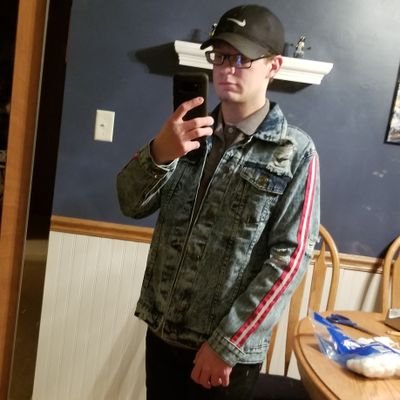 Nordonia Alumni co 2015 || track and field || I run || landscaping and construction is what I do || snapchat @ dan_balis || DJB Landscaping ||
lives in
CLE