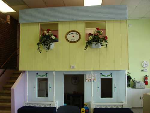 We are an indoor playtown filled with playhouses and toys where children can play, have a birthday party, take classes, and have fun!