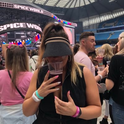 WhitneyHedge11's profile picture. Do what you feel in your heart to be right, for you will be criticized anyway -Eleanor Roosevelt ΣΣΣ💜