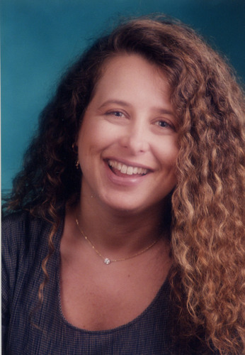 #SantaMonica, #RealEstateAgent who specializes in Representing Buyers & Sellers North of Montana #90402. 
Enjoys #Spinning,movies & #travel.