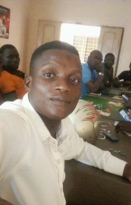 Etudiant en Marketing Communication et Commerce à IIFMEC