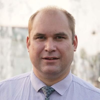 pkgrabowski's profile picture. Su con la vita, giù con la reminiscenza