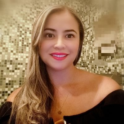 adrianagimar25's profile picture. 