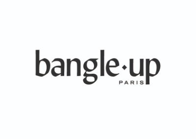 BangleUp's profile picture. Happy Fantaisie Jewellery qui habille les poignets de petites merveilles en émail et trempées dans un bain d'or.