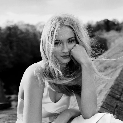 e_corbirock's profile picture. 