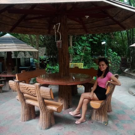 aamrcll's profile picture. Low-key.