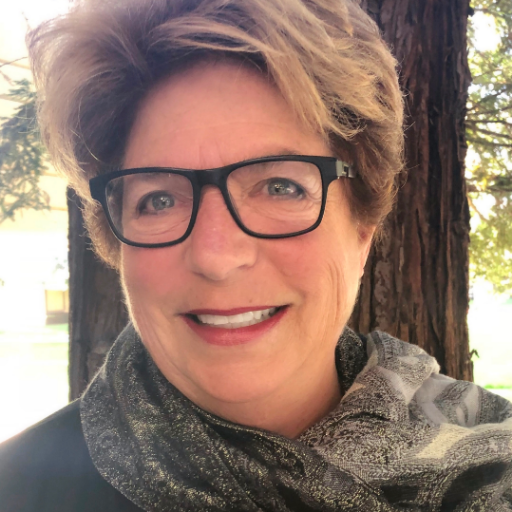 LisaBUILDS's profile picture. 