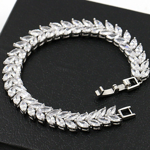 Jewelry Manufacturer,Jewelry Wholesale ,Customized Jewelry making
rita@cixinjewelry.com