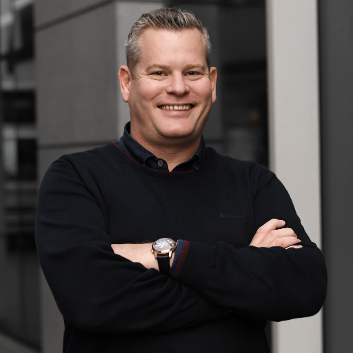 GaryBloxie's profile picture. Specialist Insurance & Financial Services Recruiter and avid lover of dogs.