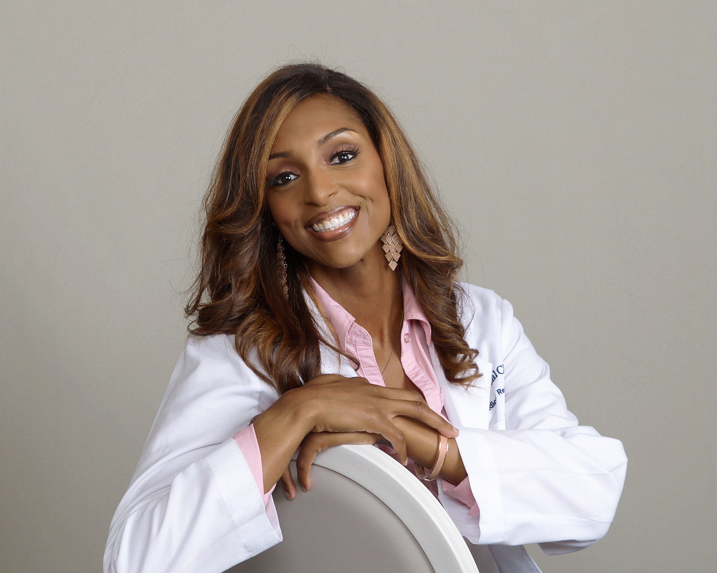 Christian first, Internist second.Private practice owner of the Medical Institute for Wellness.Tweets are not medical advice or endorsements. https://t.co/KaEVkz6JxS