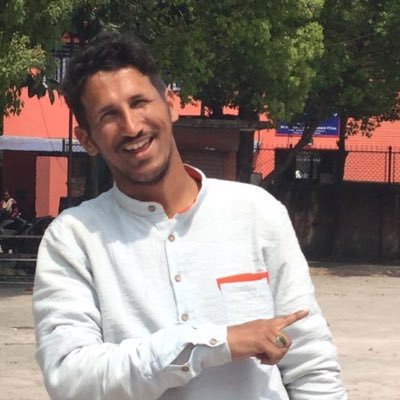 janak95941911's profile picture. Reading book