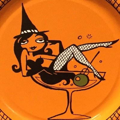 MidmodW's profile picture. My Patronus is a Barcelona Chair